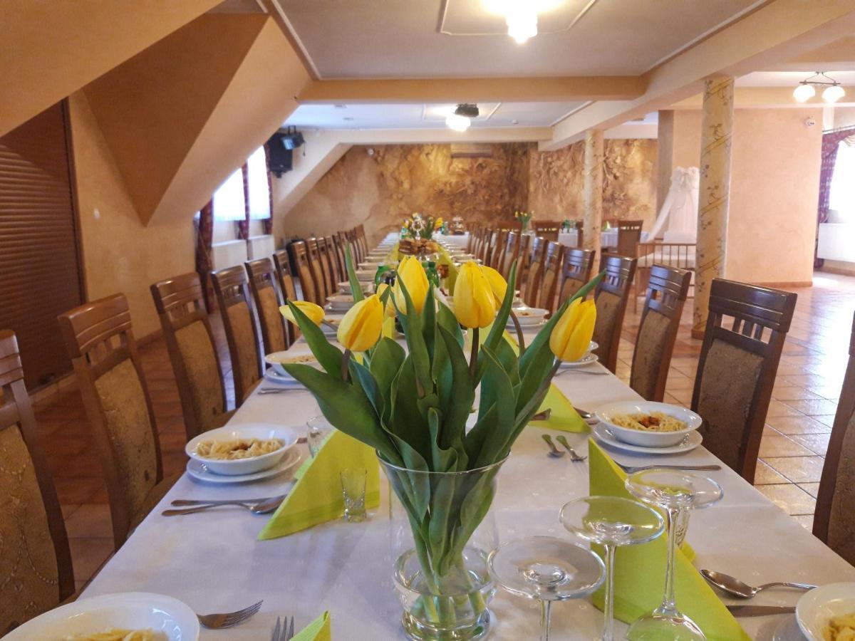 מלון Łapsze Niżne Pensjonat I Restauracja Nowak מראה חיצוני תמונה